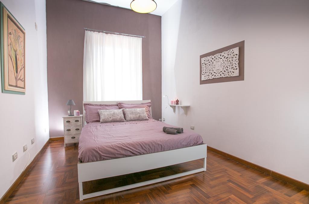 Doppelzimmer mit eigenem externen Bad